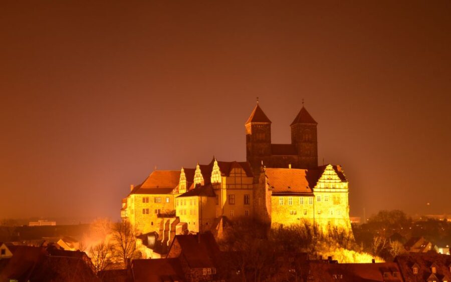 Night Watchman Tour through Quedlinburg - A “rain or shine” evening: plan layers and realistic expectations