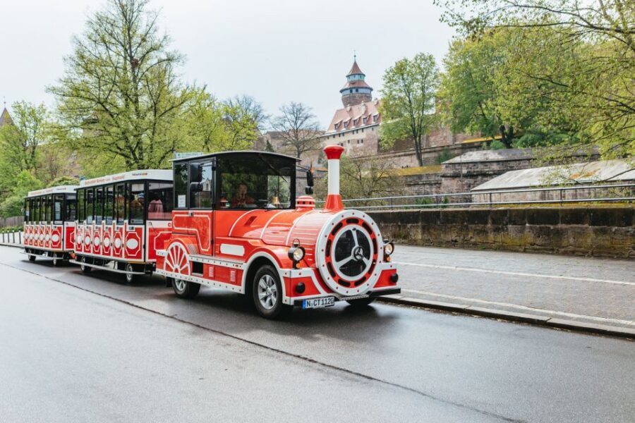 Nuremberg: City Tour with the Bimmelbahn Train - First Impressions: The Bimmelbahn Is the Fast Route to the Big Sights