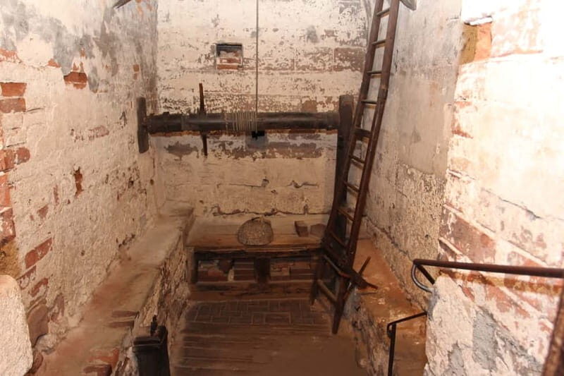 Nuremberg: Medieval Dungeons Guided Tour - Who Should Book This Dungeon Tour (and Who Should Skip It)