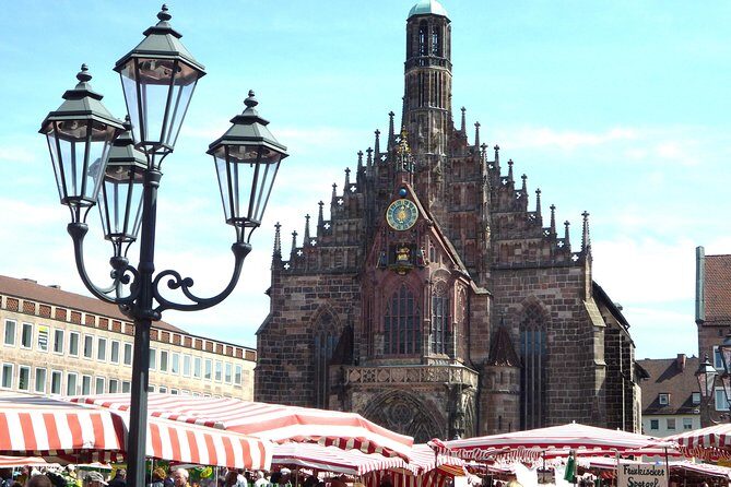 Nuremberg Old Town and Nazi Party Rally Grounds Walking Tour in English - Guides and what you can expect from the storytelling