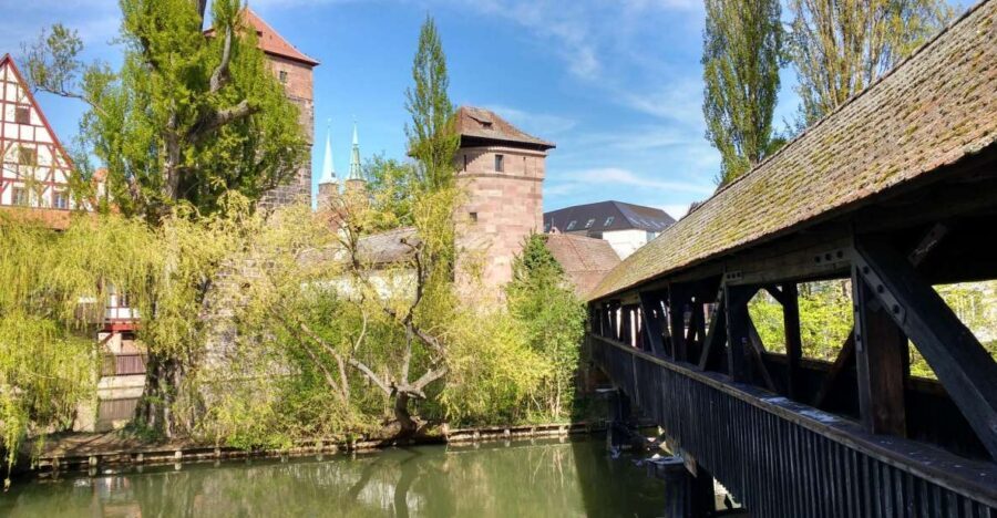 Nuremberg: Old Town Guided Walking Tour - Old City Hall: Power, civic pride, and what changed over time