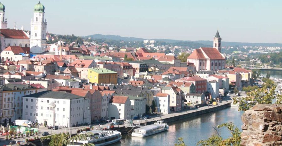Passau: City Highlights Guided Walking Tour - Meeting at Dock A11: Where the Tour Starts in Passau