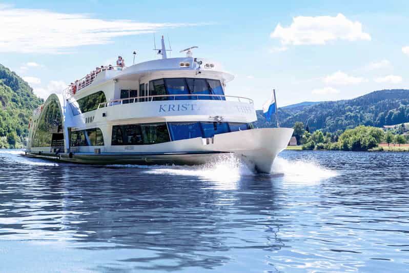 Passau: Crystal Ship Sightseeing Cruise - Price and value: what $24 gets you for a guided river show