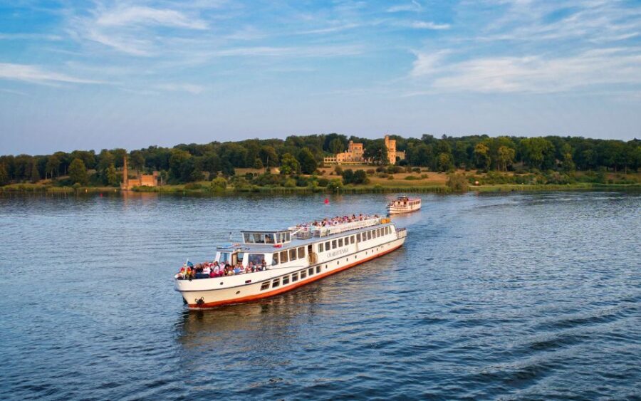 Potsdam: Palace Tour by Boat - Key things to know before you board