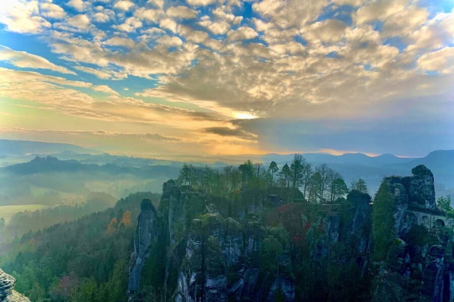 Prague: All-inclusive trip to Bohemian and Saxon Switzerland - Wild Gorge boat ride: calm water after the steep bits