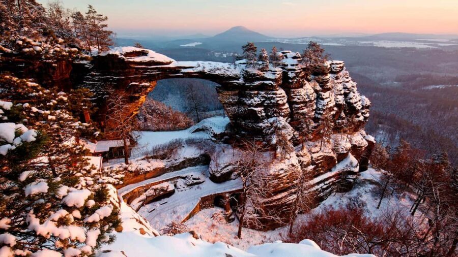 Prague: VIP Bohemian Saxon Switzerland: 2 Countries in 1 Day - Tisa Rocks and the winter Narnia stops
