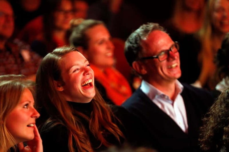 Quatsch Comedy Club Berlin: Die Live Show Entry Ticket - Before the show: voucher exchange and grabbing your best seat
