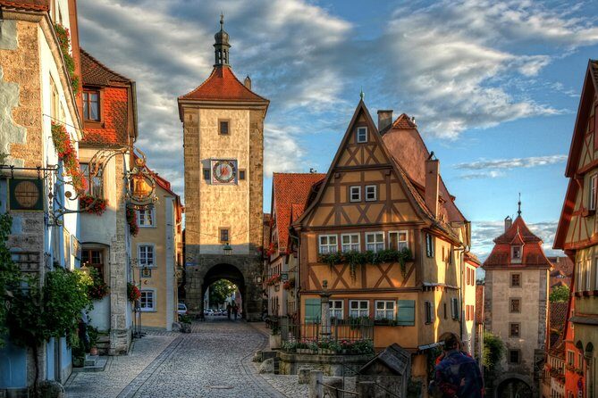 Romantic Road, Rothenburg, and Harburg Day Tour from Munich - Rothenburg ob der Tauber Free Time: How to Enjoy It Without Getting Stuck