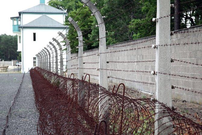 Sachsenhausen Concentration Camp Memorial Tour (Max. 15 Guests) - Logistics That Actually Matter: Getting There, Moving, and Staying Comfortable