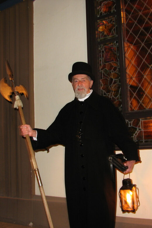 Schwerin: Tour with the Night Watchman - Castles, City Exteriors, and Why Night Views Matter
