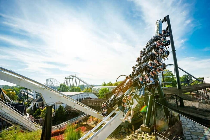 Soltau: Heide Park Resort Day Ticket - Dark Ride for Brave Souls: Dämonen Gruft