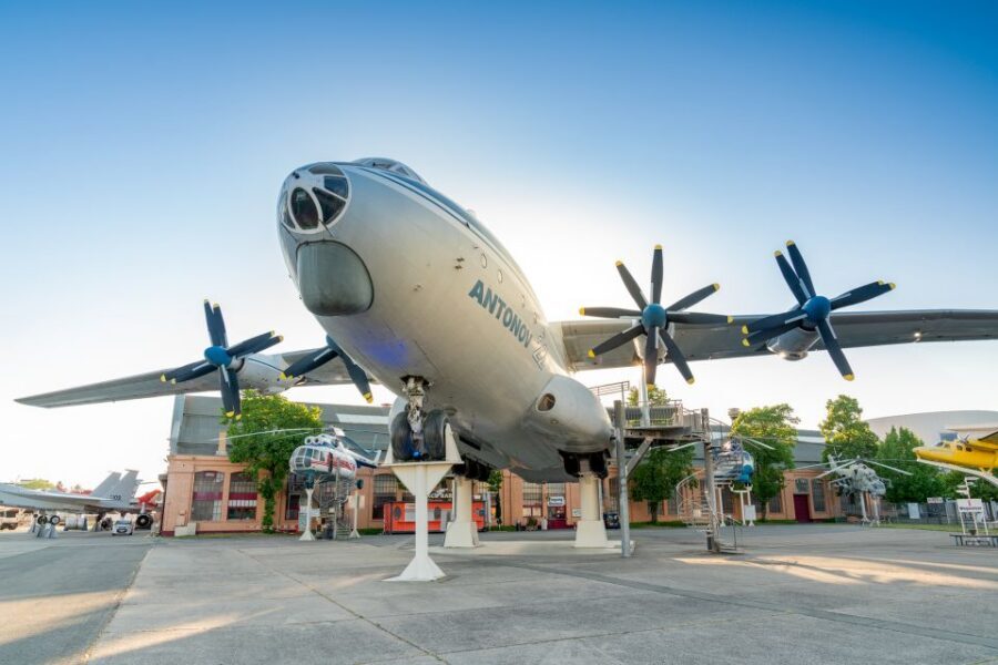 Speyer: Technik Museum Speyer Ticket with an IMAX Dome Film - How to plan your day: order, pacing, and avoiding exhibit fatigue