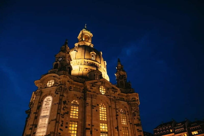 Terrifying Tour of Dresden Led by a Dungeon Master - Language and night-walk comfort in Dresden